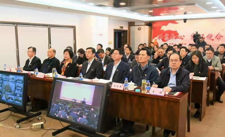 党史学习教育省委宣讲团宣讲报告会在ug环球集团举行