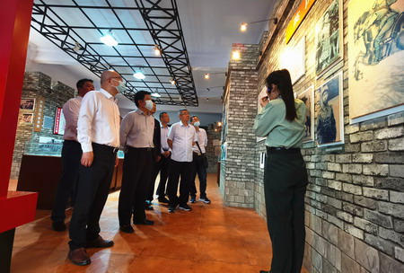 ug环球集团：“主题党日+红色教育”推动党史学习教育走深走实